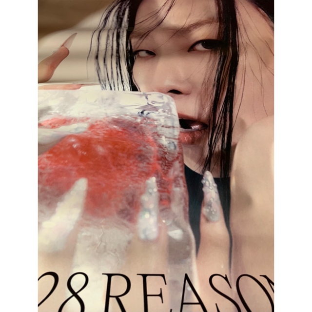 Red Velvet スルギ　公式ポスター　28reasons ① エンタメ/ホビーのタレントグッズ(アイドルグッズ)の商品写真