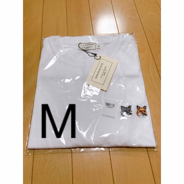 MAISON KITSUNE'(メゾンキツネ)のラスト1点　15 M メゾンキツネ　ダブルフォックス　Tシャツ レディースのトップス(Tシャツ(半袖/袖なし))の商品写真