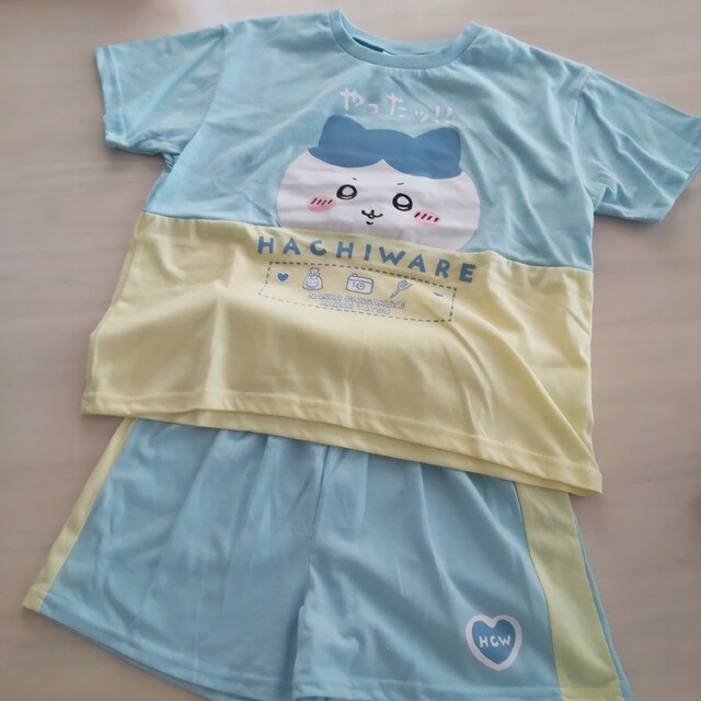 ちいかわ ハチワレ セットアップ 140cmの通販 by shop|ラクマ ちいかわ ハチワレ セットアップ 140cmの通販 by shop|ラクマ