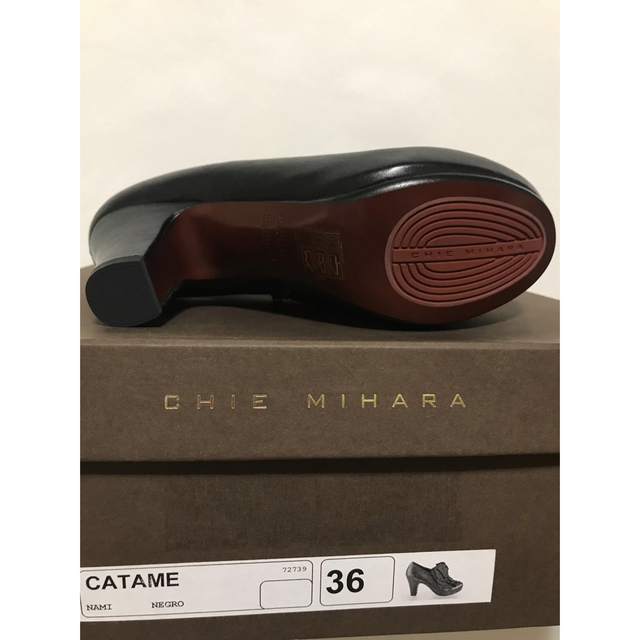 CHIE MIHARA(チエミハラ)のCHIE MIHARA ティアードリボンフロント　レザーブーティー　36 レディースの靴/シューズ(ブーティ)の商品写真