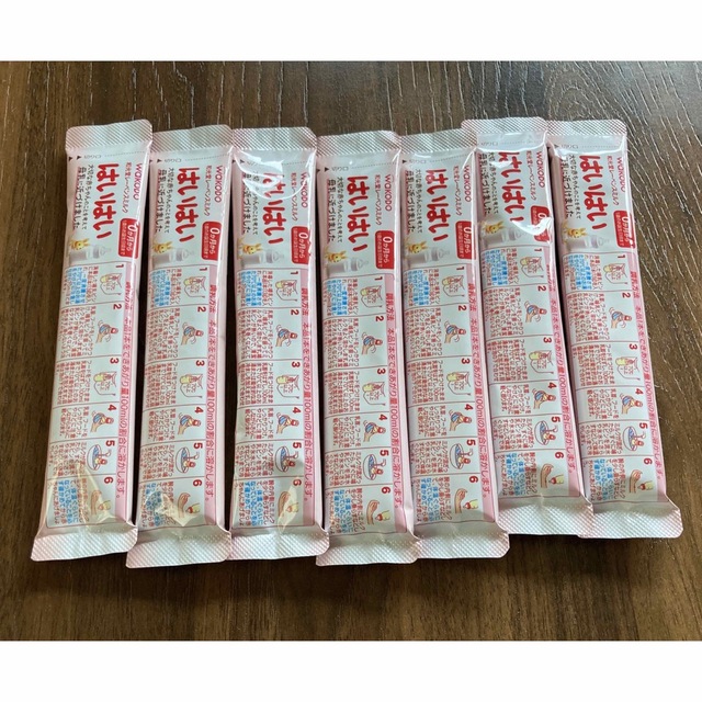 はいはい　スティック　7本セット　粉ミルク　WAKODO キッズ/ベビー/マタニティの授乳/お食事用品(その他)の商品写真