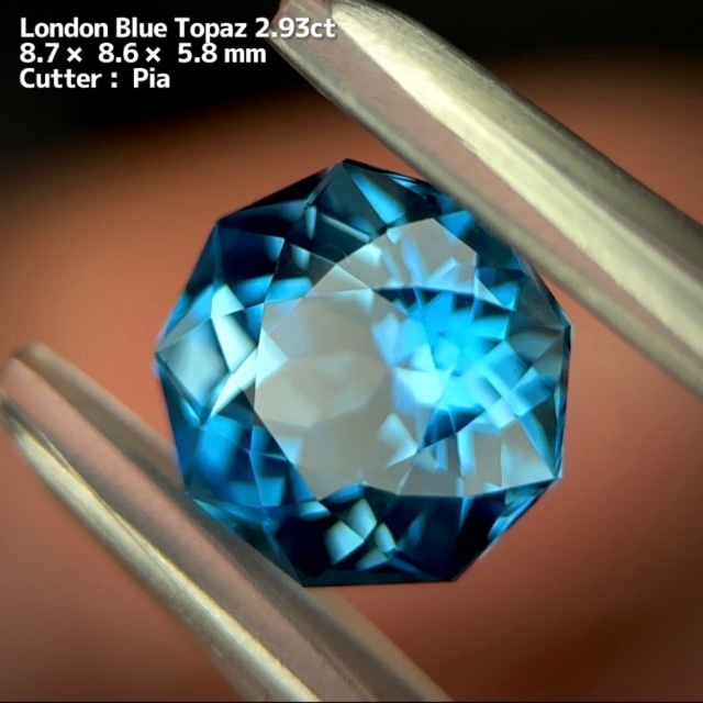 【SOLD】ロンドンブルートパーズ 2.93ct レア9角形のギラカット🌼 レディースのアクセサリー(その他)の商品写真