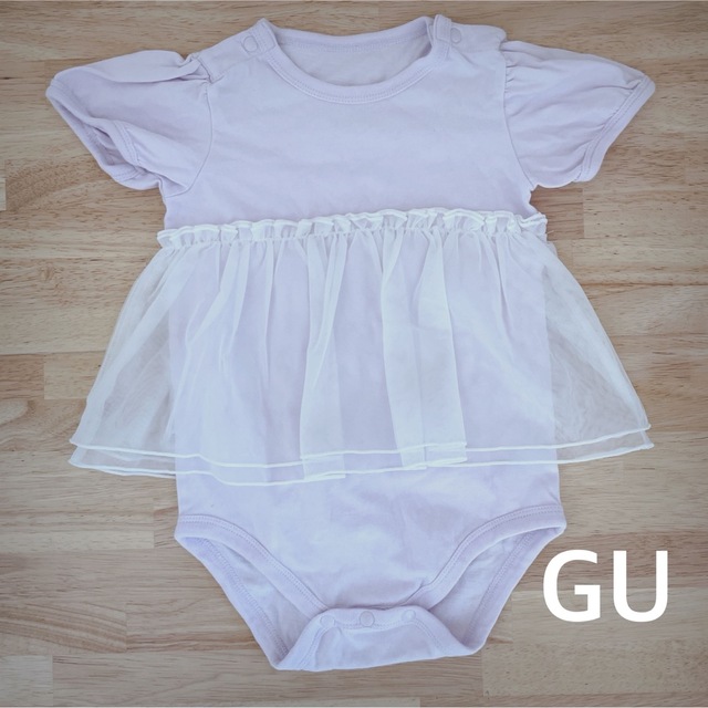 GU(ジーユー)のGU/ロンパース/チュール付き キッズ/ベビー/マタニティのベビー服(~85cm)(ロンパース)の商品写真