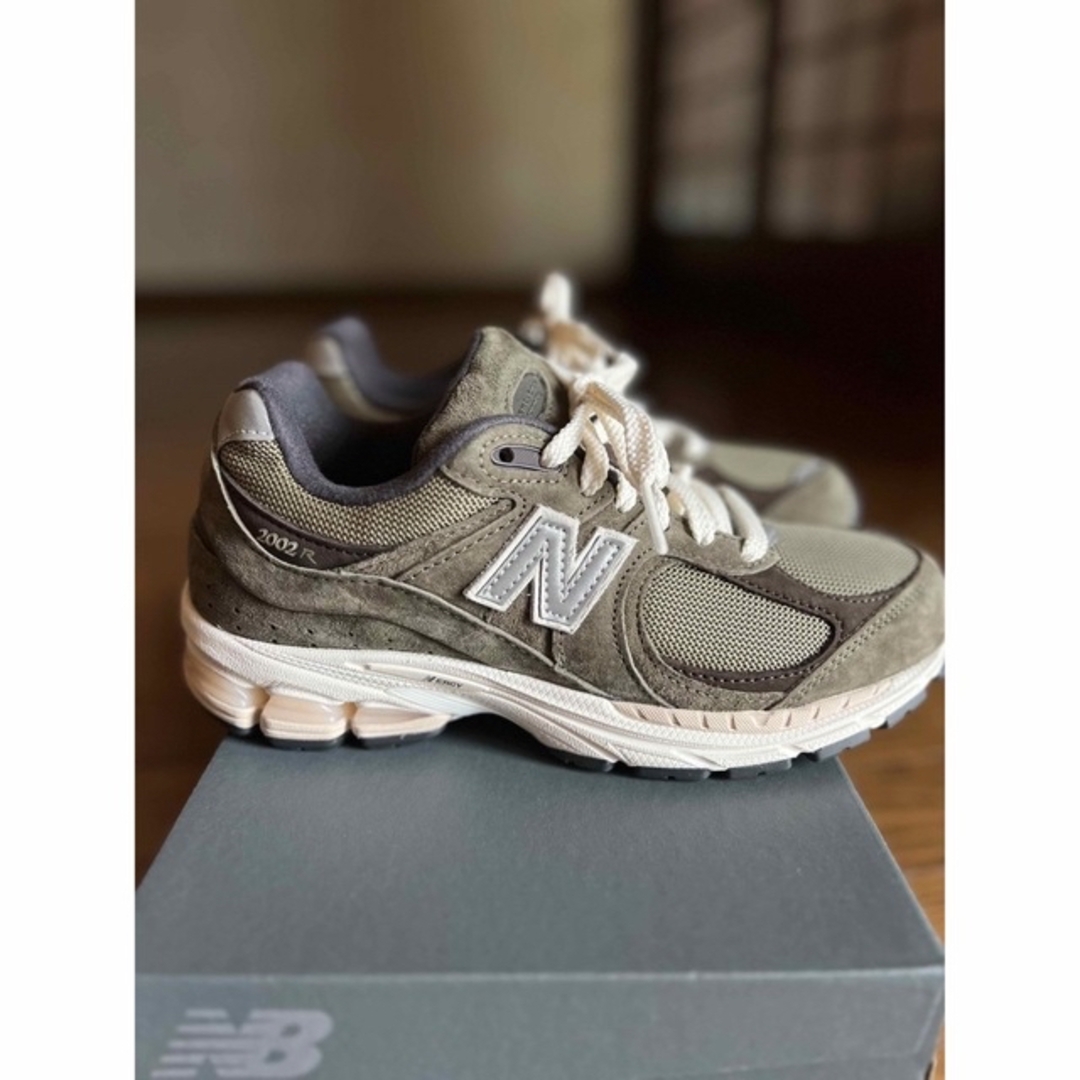 New Balance(ニューバランス)のニューバランス M2002RHN  24cm レディースの靴/シューズ(スニーカー)の商品写真