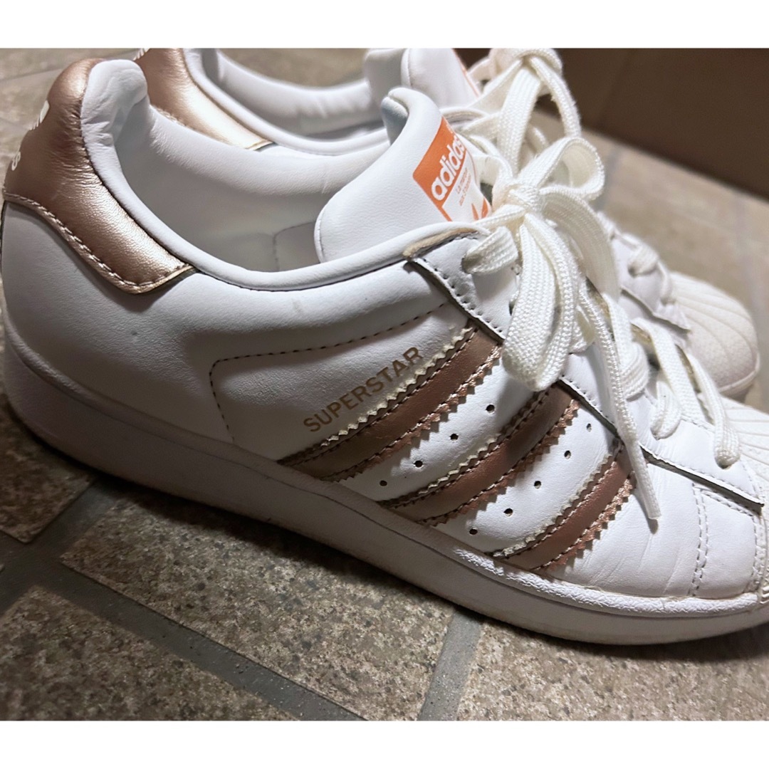 adidas(アディダス)のadidas スニーカー レディースの靴/シューズ(スニーカー)の商品写真