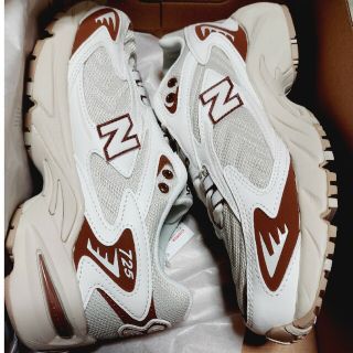 New Balance - new balance 新作 ML725AE スニーカー ☆ユニセックス