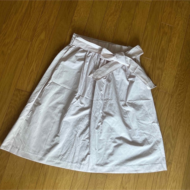 COMME CA ISM(コムサイズム)の未着用　スカート　11号　ウエストゴム レディースのスカート(ひざ丈スカート)の商品写真