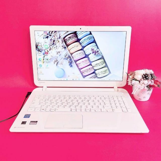 東芝 - 携帯性抜群✨大容量1TB✨薄型白ノートパソコン!WEBカメラで