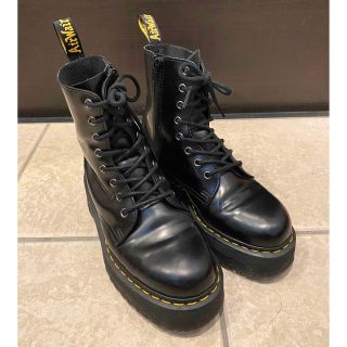 ドクターマーチン(Dr.Martens)の【5回程のみ使用】Dr.Martin  8ホールブーツ　24cm(ブーツ)