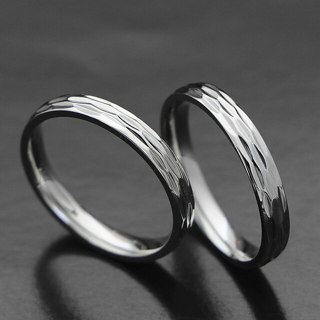 ステンレスリング　さざ波カットリング　指輪　ピンキーリング　ステンレス指輪 レディースのアクセサリー(リング(指輪))の商品写真