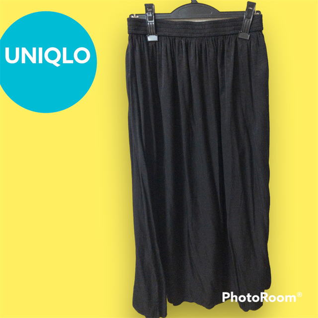 UNIQLO(ユニクロ)のUNIQLO（ユニクロ）ペチコート付き　黒フレアスカートLサイズ★送料無料 レディースのスカート(ロングスカート)の商品写真