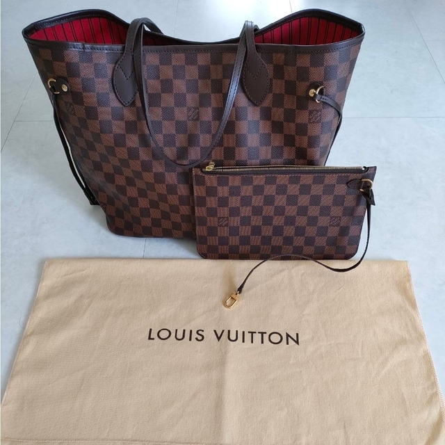 LOUIS VUITTON　ネヴァーフルММ