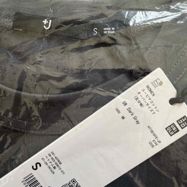 UNIQLO(ユニクロ)のUNIQLO   ＋J.   オーバーサイズT.    新品 レディースのトップス(Tシャツ(半袖/袖なし))の商品写真