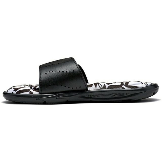 UNDER ARMOUR(アンダーアーマー)のアンダーアーマー シャワーサンダル 23cm 新品 UNDER ARMOUR レディースの靴/シューズ(サンダル)の商品写真
