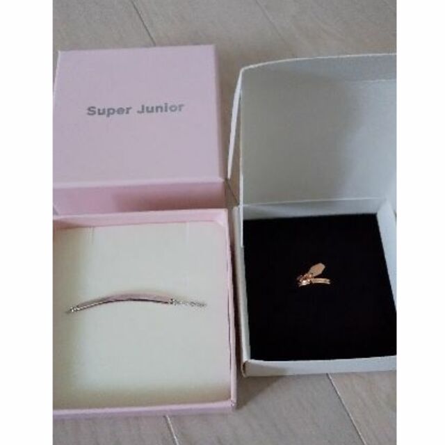 SUPER JUNIOR(スーパージュニア)のsuperjunior ドンヘbirthdayリング&ブレスレット エンタメ/ホビーのCD(K-POP/アジア)の商品写真