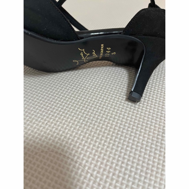 Launa Lea(ラウナレア)のラウナレア　パンプス レディースの靴/シューズ(ハイヒール/パンプス)の商品写真