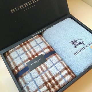 バーバリー(BURBERRY)の♪【新品未使用】BURBERRY バーバリー フェイスタオル２枚セット♪(タオル/バス用品)