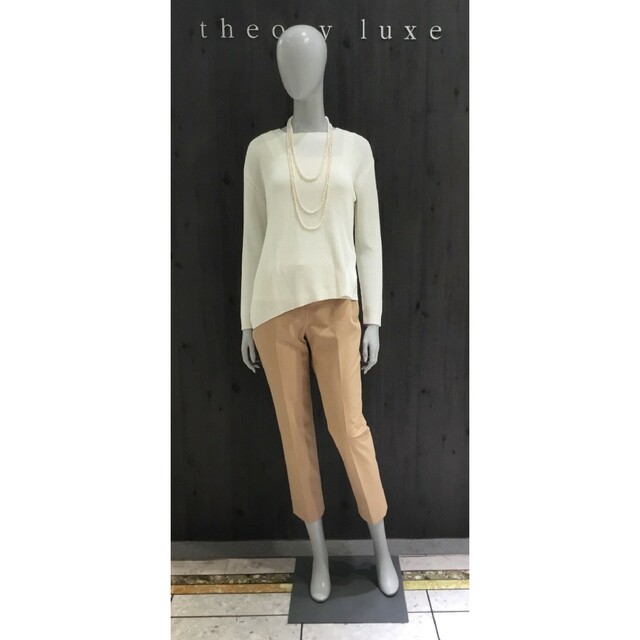 新品　theory luxe 　クロップドパンツ　36レディース