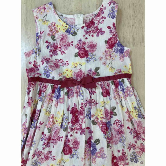 motherways(マザウェイズ)の花柄ワンピース　120 マザウェイズ キッズ/ベビー/マタニティのキッズ服女の子用(90cm~)(ワンピース)の商品写真