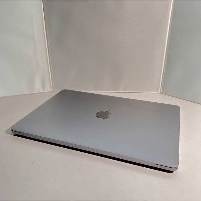 Mac (Apple)(マック)のMacBook Pro 13inch M1 【2020】 スマホ/家電/カメラのPC/タブレット(ノートPC)の商品写真