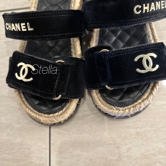 CHANEL(シャネル)の【やむやむさん専用】CHANEL サンダル　 レディースの靴/シューズ(サンダル)の商品写真