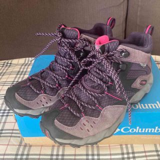 コロンビア(Columbia)のColumbia トレッキングシューズ　靴24.5cm(登山用品)