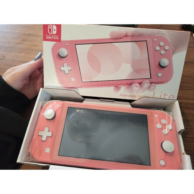 Nintendo Switch(ニンテンドースイッチ)のNintendo Switchライト 本体🎮️ エンタメ/ホビーのゲームソフト/ゲーム機本体(家庭用ゲーム機本体)の商品写真