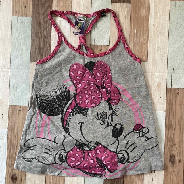 DESIGUAL(デシグアル)のDesigual   disneyコラボ　ロンT キャミソール　9/10 キッズ/ベビー/マタニティのキッズ服女の子用(90cm~)(Tシャツ/カットソー)の商品写真