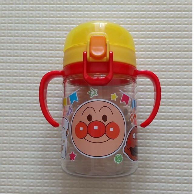 アンパンマン トレーニングマグ キッズ/ベビー/マタニティの授乳/お食事用品(水筒)の商品写真
