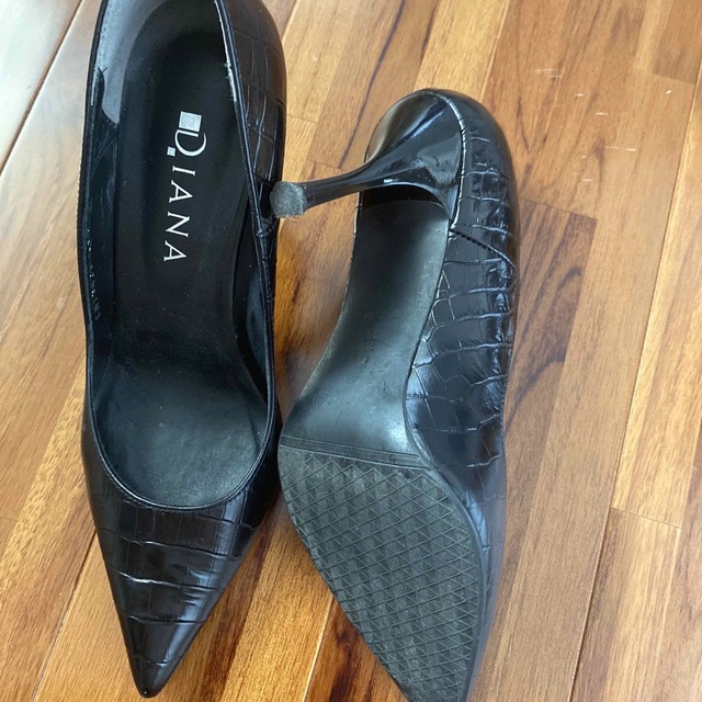 DIANA(ダイアナ)のダイアナ　ピンヒール　23.5 レディースの靴/シューズ(ハイヒール/パンプス)の商品写真