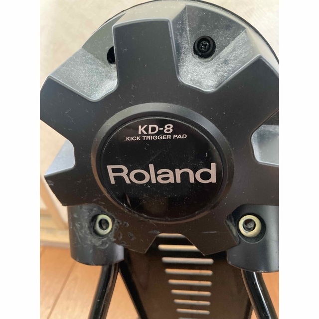 Roland(ローランド)の値下げ　Roland キックトリガー　Kick Trigger Pad KD-8 楽器のドラム(電子ドラム)の商品写真