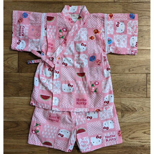 ハローキティ　甚平 90 キッズ/ベビー/マタニティのキッズ服女の子用(90cm~)(甚平/浴衣)の商品写真