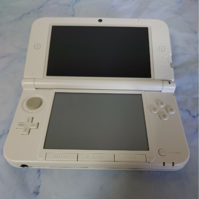 ニンテンドー3DS LL ホワイト 1