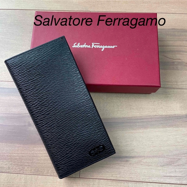 新品Salvatore Ferragamo 66 A069 長財布