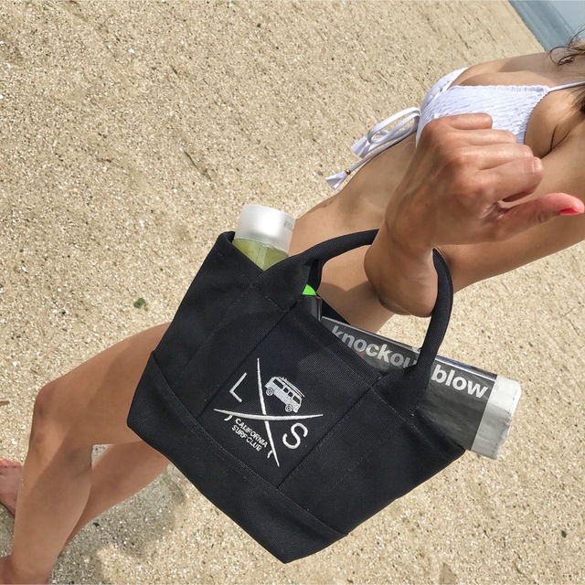 WTW(ダブルティー)の正規品☆LUSSO SURF ミニトートバッグ　ブラック　ロンハーマン メンズのバッグ(トートバッグ)の商品写真