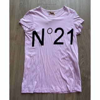 ヌメロヴェントゥーノ(N°21)のヌメロヴェントゥーノ n°21  tシャツ(Tシャツ(半袖/袖なし))