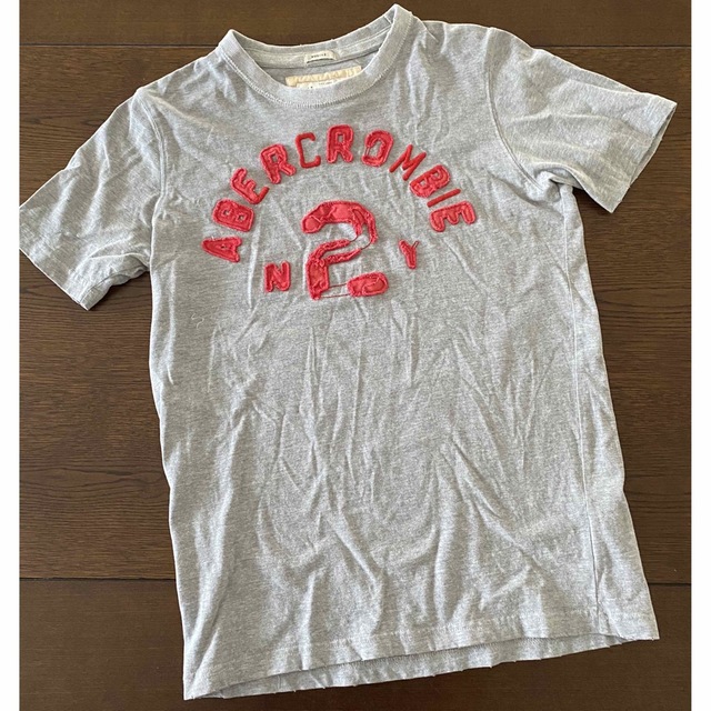 Abercrombie&Fitch(アバクロンビーアンドフィッチ)のアバクロ Tシャツ M メンズのトップス(Tシャツ/カットソー(半袖/袖なし))の商品写真