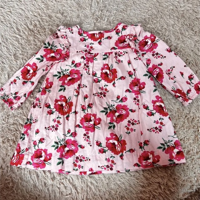 GAP Kids(ギャップキッズ)のBaby GAP /ベイビーギャップ/花柄 ワンピース/80cm キッズ/ベビー/マタニティのベビー服(~85cm)(ワンピース)の商品写真