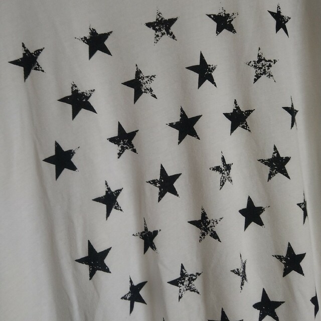 GU(ジーユー)のスター ジーユー Tシャツ レディースのトップス(Tシャツ(半袖/袖なし))の商品写真