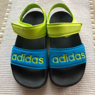 アディダス(adidas)のアディダス　サンダル  17.0センチ　キッズ(サンダル)