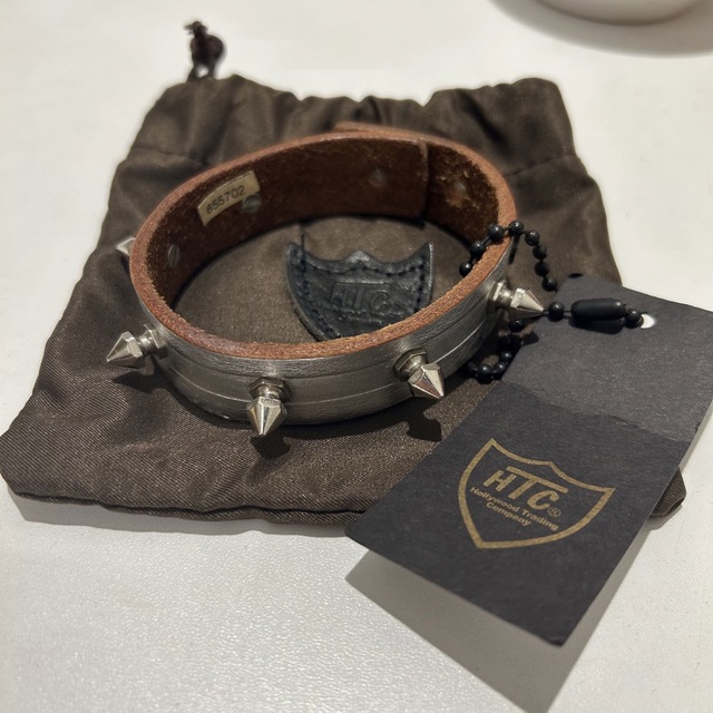 HTC CREST bracelet スタッズ ブレスレット