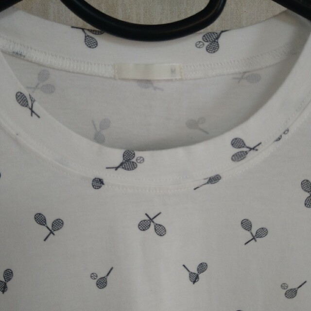 GU(ジーユー)のジーユー テニス ショート Tシャツ レディースのトップス(Tシャツ(半袖/袖なし))の商品写真