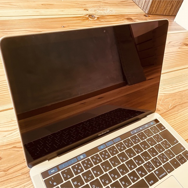 Mac (Apple)(マック)のMacBook pro 13インチ 2017 タッチバー搭載モデル！ スマホ/家電/カメラのPC/タブレット(ノートPC)の商品写真
