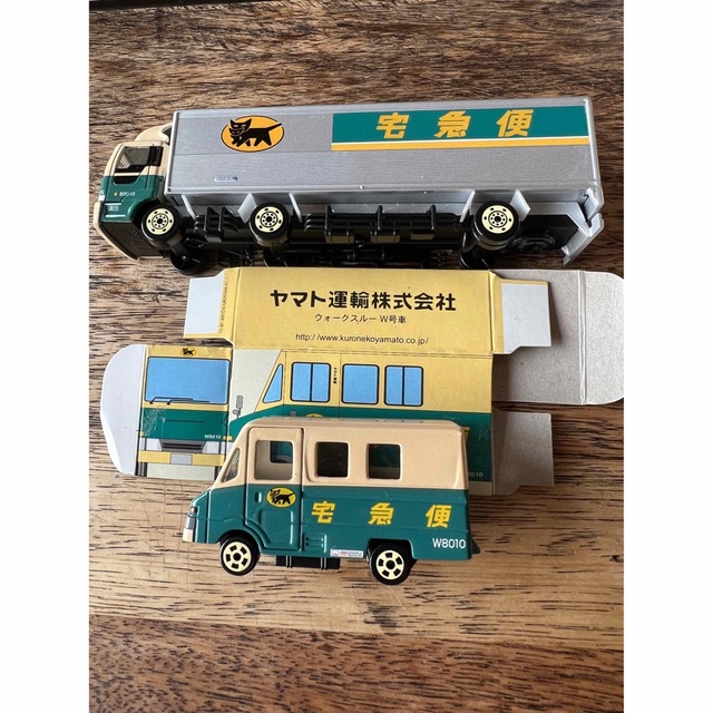 Takara Tomy(タカラトミー)のトミカ　ヤマトトラック　2台セット エンタメ/ホビーのおもちゃ/ぬいぐるみ(ミニカー)の商品写真