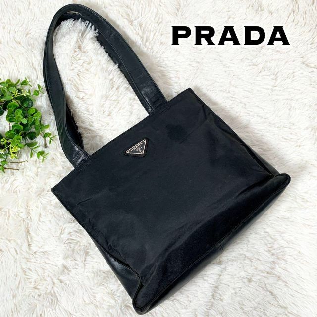 PRADA プラダ　ナイロン　レザー　トートバッグ　ロゴ　三角プレート　黒61マチ