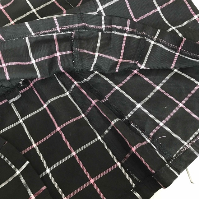 H&M(エイチアンドエム)の新品　H＆M プリーツスカート ミニスカート チェック　ピンク レディースのスカート(ミニスカート)の商品写真