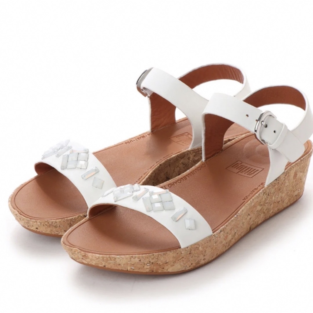 fitflop(フィットフロップ)の新品✨ 未使用　定価24,700円　fitflop　サンダル ホワイト　大特価 レディースの靴/シューズ(サンダル)の商品写真