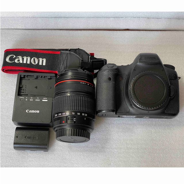 Canon EOS 6D ショット数約33800 便利ズームレンズ付き