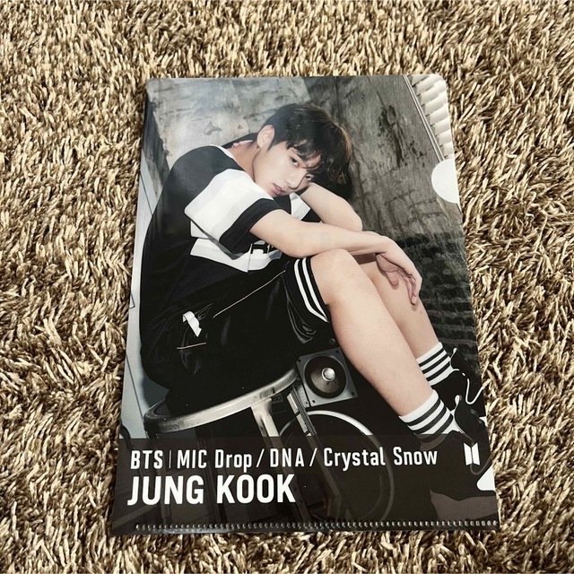 防弾少年団(BTS)(ボウダンショウネンダン)のBTS mic drop DNA CrystalSnow グク jungkook エンタメ/ホビーのタレントグッズ(アイドルグッズ)の商品写真