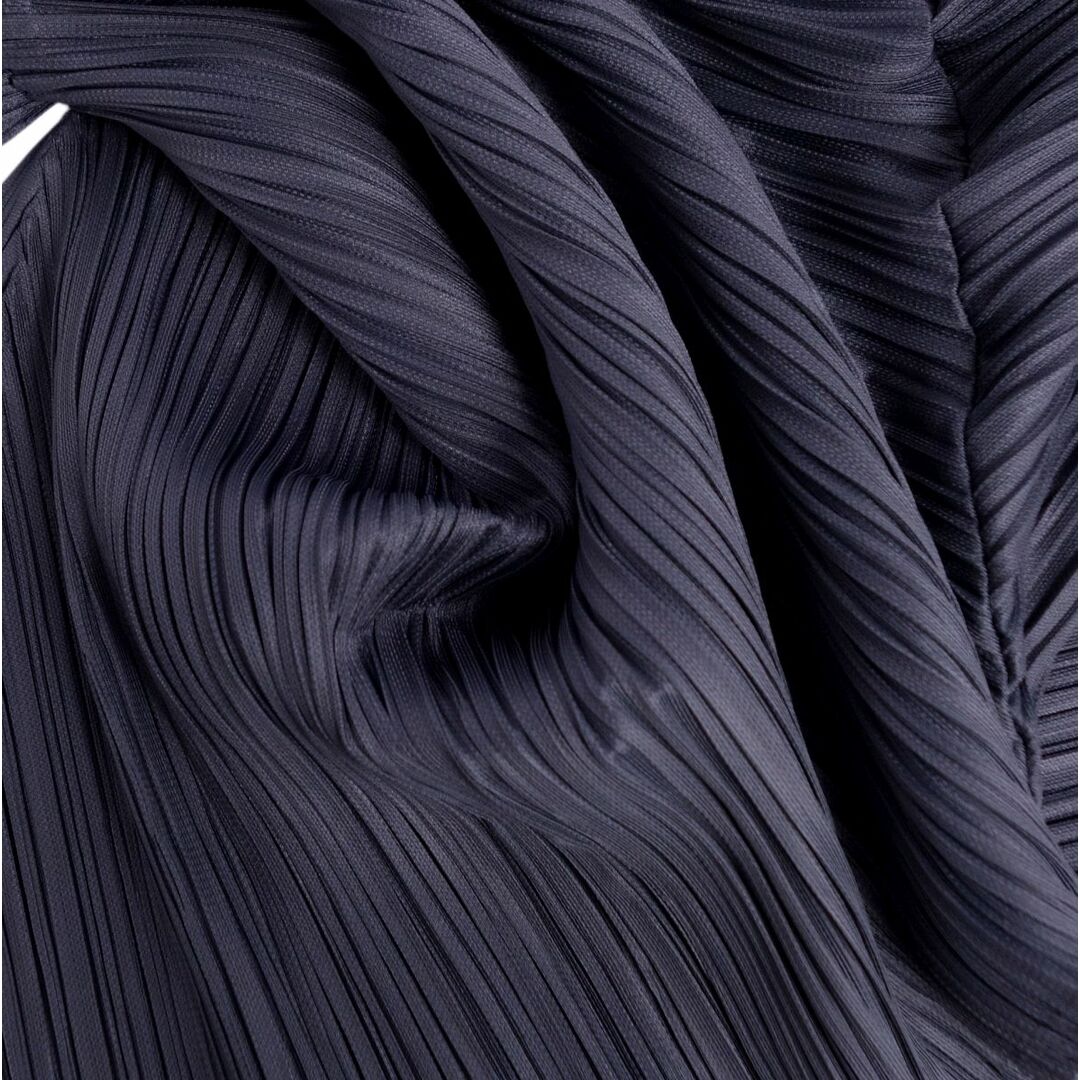 極美品 プリーツプリーズ イッセイミヤケ PLEATS PLEASE パンツ ハーフパンツ 横プリーツ 無地 ボトムス レディース 3(L相当) パープル